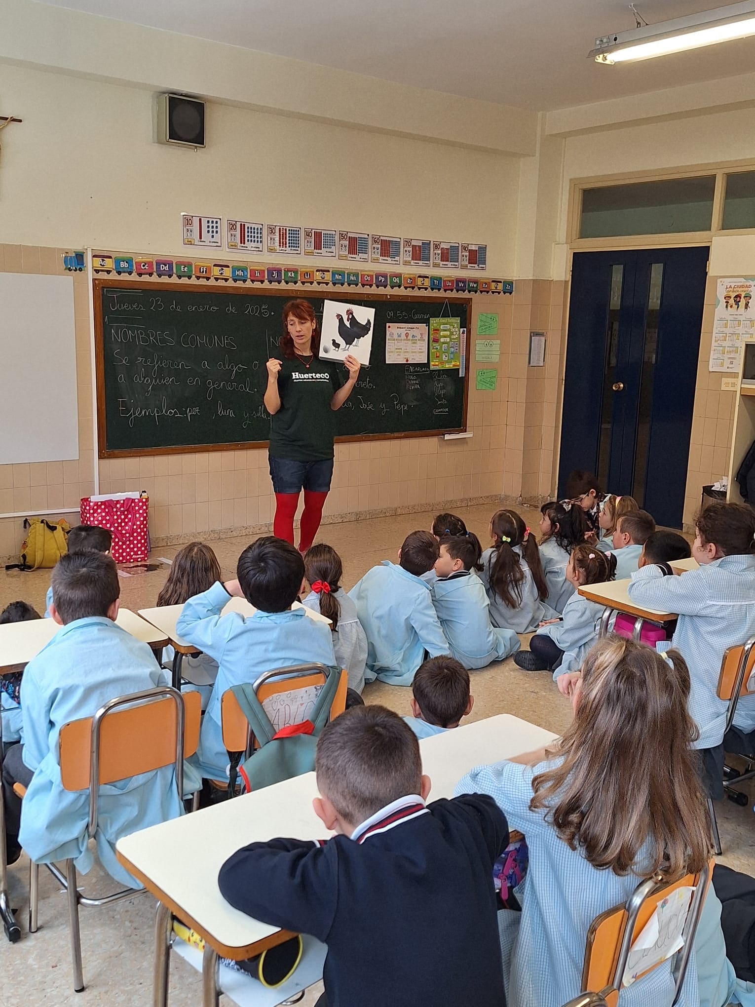 Eco proyecto Hovo recuperación de la Gallina Castellana Negra - Huerteco - curso 2024-25