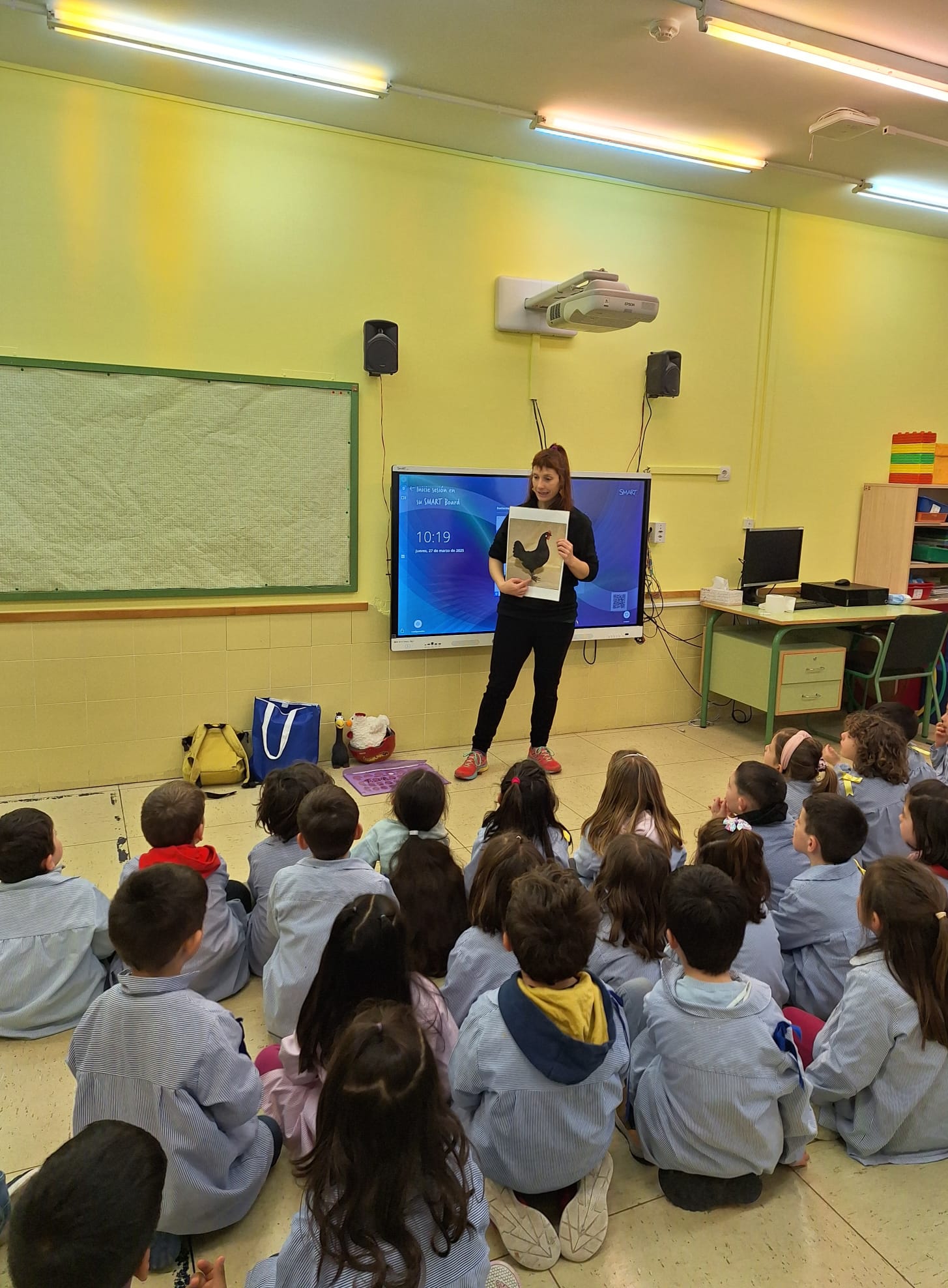 Eco proyecto Hovo recuperación de la Gallina Castellana Negra - Huerteco - curso 2024-25